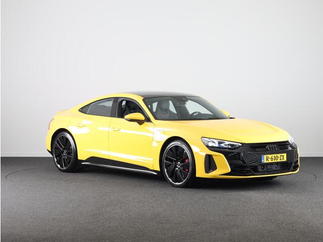 Audi e-tron GT RS 93 kWh 600pk | Matrix Laser Led | Optiekpakket Carbon | Stoelventilage/massage | Vierwielbesturing