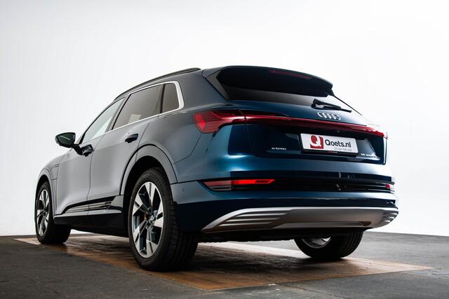Audi e-tron e-tron 55 quattro advanced Pro Line Plus 95 kWh Panoramadak - Privacy glas - Stoelverwarming vóór - Sportstoelen - Uitgebreide interieurvoorverwarming - Head Up - 360° camera - Assistentiepakket City/Tour -