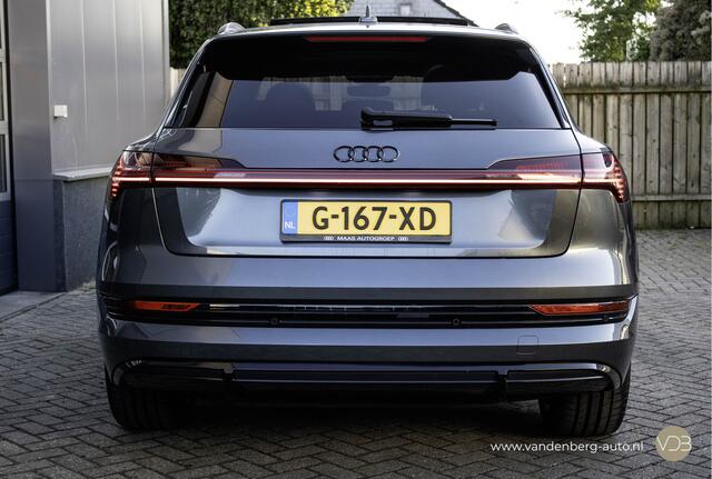 Audi e-tron 50 Quattro 3x S-Line Black Edition Origineel NL