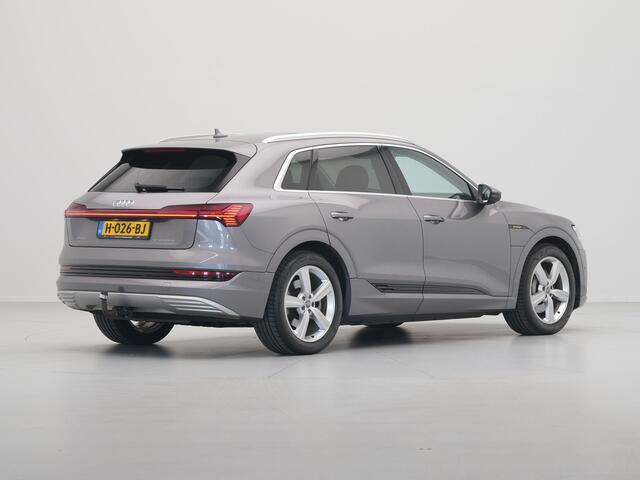 Audi e-tron e-tron 50 quattro Launch edition plus 71 kWh Trekhaak Panoramadak Lederen bekleding Luchtvering