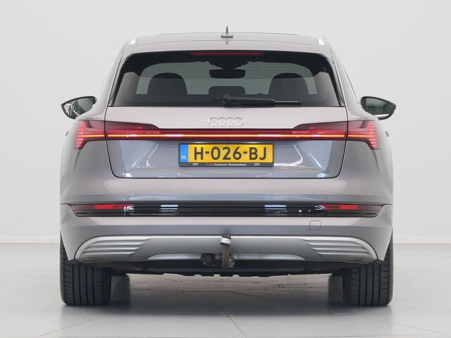 Audi e-tron e-tron 50 quattro Launch edition plus 71 kWh Trekhaak Panoramadak Lederen bekleding Luchtvering