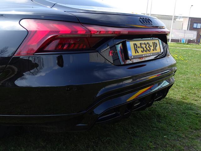 Audi e-tron GT Edition ZERO 93 kWh RS-pakket - Panorama dak, 360 Camera, Matrix lampen, Adaptieve Cruise, Dodehoek bewaking, Bordenherkenning, Navigatie, Massagestoelen, VOL VOL VOL 153.000 euro nieuw