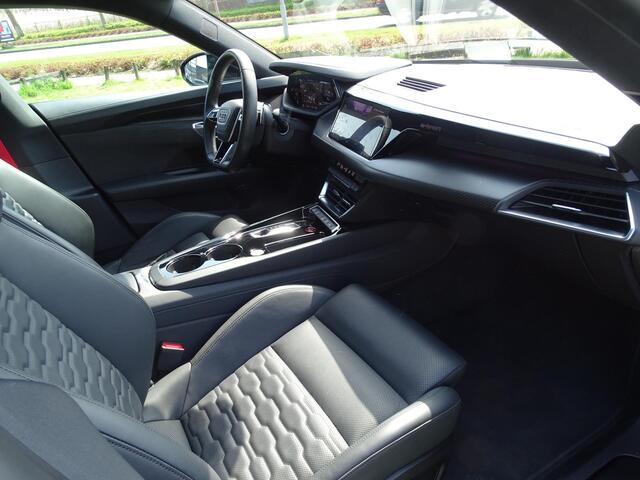 Audi e-tron GT Edition ZERO 93 kWh RS-pakket - Panorama dak, 360 Camera, Matrix lampen, Adaptieve Cruise, Dodehoek bewaking, Bordenherkenning, Navigatie, Massagestoelen, VOL VOL VOL 153.000 euro nieuw