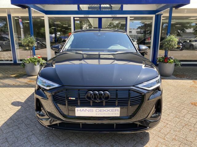 Audi e-tron 55 quattro S edit.95