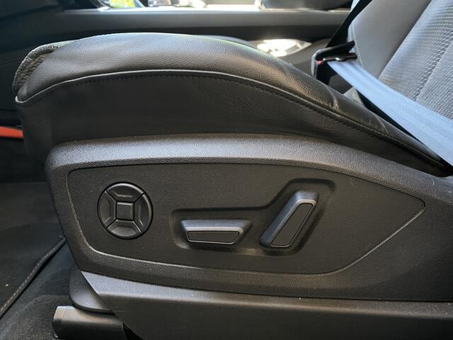 Audi e-tron 55 quattro S edit.95