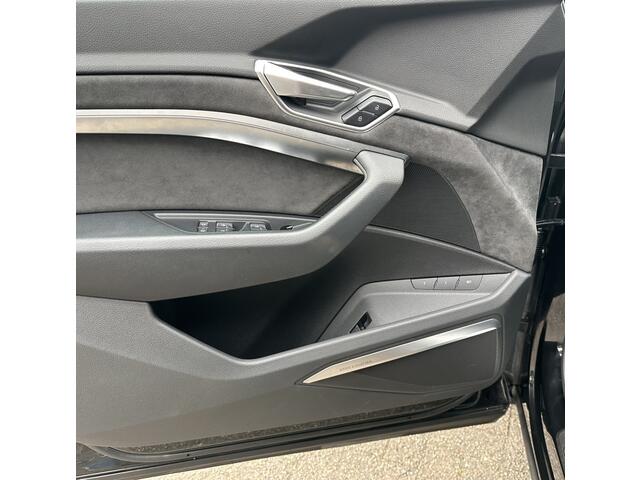 Audi e-tron 55 quattro advanced - Panodak - B&O - HUD - S-line