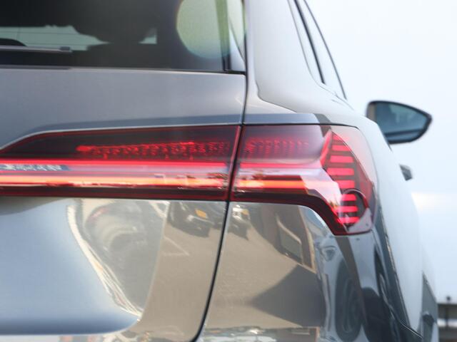 Audi e-tron S quattro 95 kWh | Pano | B&O | 22'' lichtmetalen velgen | 360° top view camera |