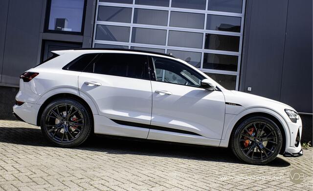 Audi e-tron 50 Quattro 3x S-Line Black Edition 22inch Pano Origineel NL
