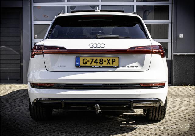 Audi e-tron 50 Quattro 3x S-Line Black Edition 22inch Pano Origineel NL