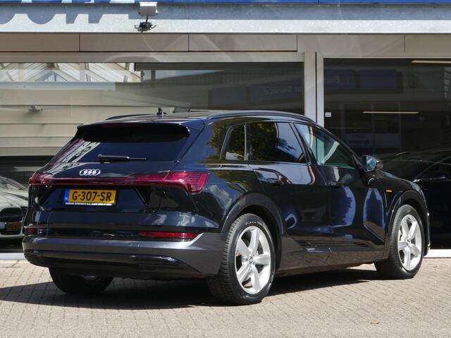 Audi e-tron 55 quattro advanced 95 kWh | panoramadak | leer | stoelverwarming
