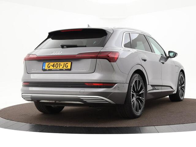Audi e-tron 55 Quattro 360pk Advanced 95 kWh · Panoramadak · Luchtvering · Stoelverwarming · Drive Select · Elek. Achterklep · Afneembare Trekhaak · Lederen Bekleding · 21"Velgen ·