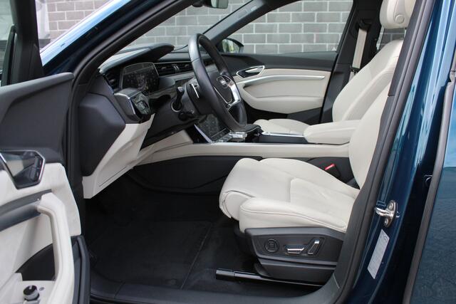 Audi e-tron 55 Quattro Advanced 95 kWh / B&O / Panoramadak / N.A.P.
