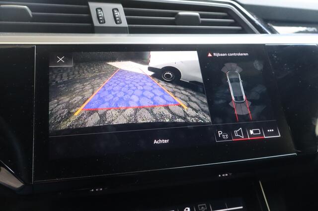 Audi e-tron 55 quattro S edit.95 I Geen Import I S Line I Trekhaak i Achteru