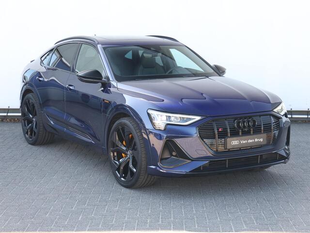 Audi e-tron Sportback 55 quattro S edition 95 kWh 408pk | Pano | HUD | Keyless | 360° camera | 23" Velgen | Stoelverwarming | Dodehoekdetectie | Adaptive Cruise