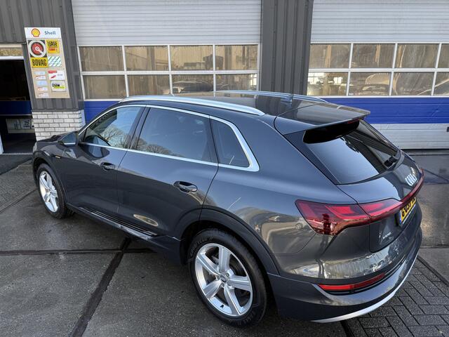 Audi e-tron e-tron 71kWh 230kW 50 Luchtvering Quattro Launch edition