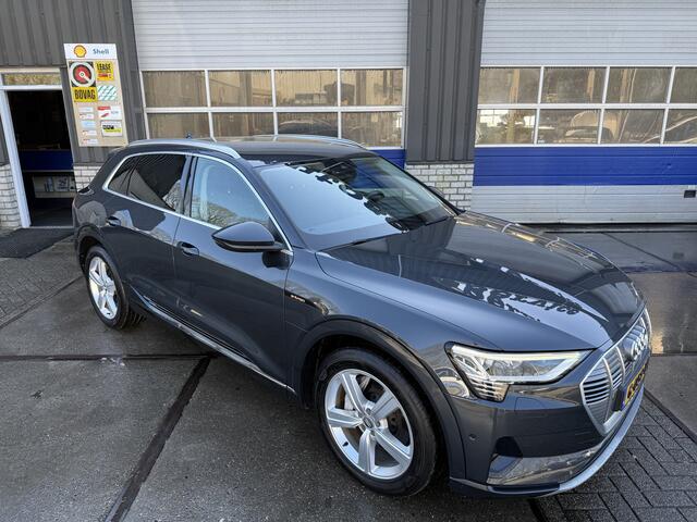 Audi e-tron e-tron 71kWh 230kW 50 Luchtvering Quattro Launch edition