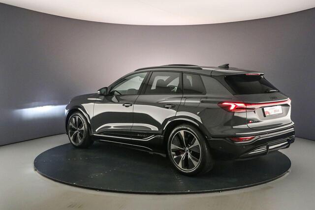 Audi e-tron SQ6 Edition One 490PK | Pano | B&O | Top-View | Head-Up | 21-Inch | Matrix | Carbon | MMI Pro | Stoelverwarming Voor + Achter |