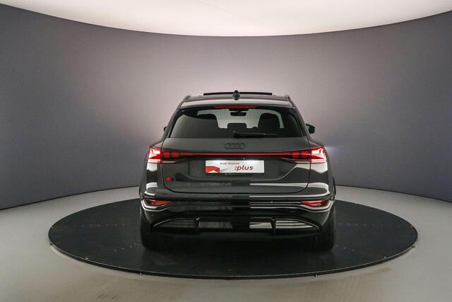 Audi e-tron SQ6 Edition One 490PK | Pano | B&O | Top-View | Head-Up | 21-Inch | Matrix | Carbon | MMI Pro | Stoelverwarming Voor + Achter |