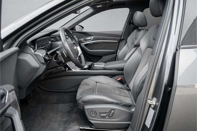 Audi e-tron 50 Quattro Launch Ed S-Line Black 71 kWh Pano ACC 21"