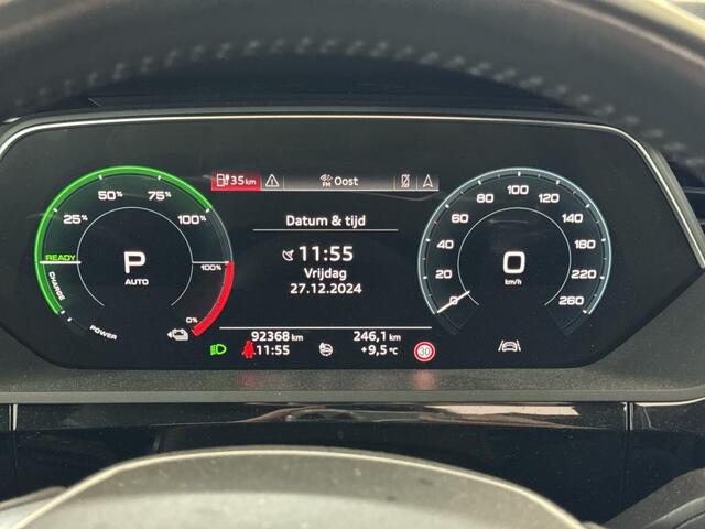 Audi e-tron e-tron 50 quattro Launch edition plus 71 kWh /Metallic/ Digitale Cockpit/ Leer/ Led/ Panoramadak/ Elec. Klep/ Parkeersensoren / 20 lmv