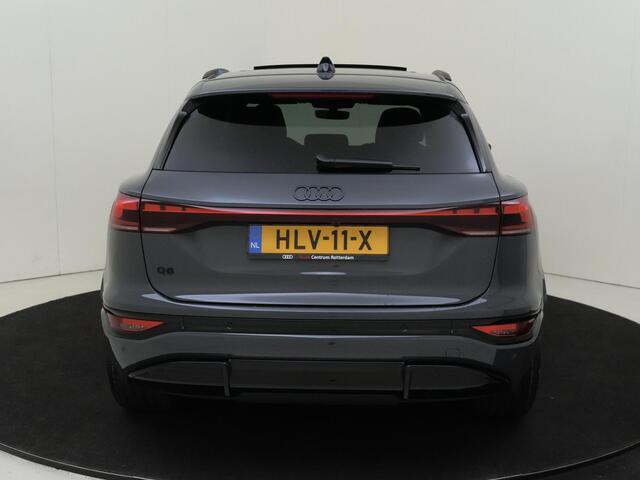 Audi e-tron Q6 S edition 83 kWh | Panoramadak | Trekhaak | Sportstoelen | 20 inch LM velgen | Navigatie