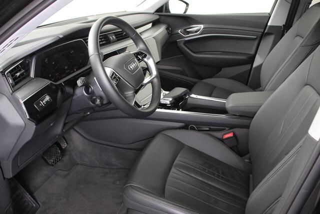 Audi e-tron 55 Quattro Advanced Tour Pack LED Matrix 20" PDC VA Camera Leder DAB+