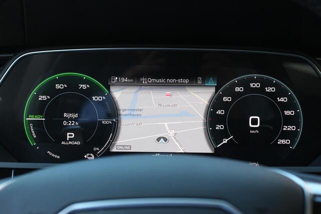 Audi e-tron 55 Quattro Advanced Tour Pack LED Matrix 20" PDC VA Camera Leder DAB+