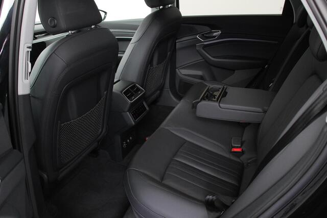 Audi e-tron 55 Quattro Advanced Tour Pack LED Matrix 20" PDC VA Camera Leder DAB+