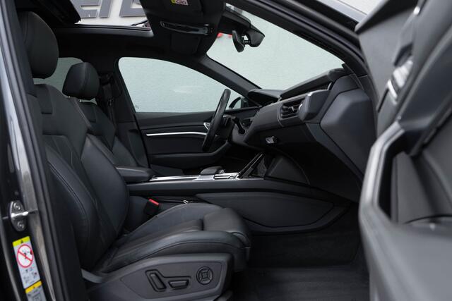 Audi e-tron 55 S-line Quattro / Luchtvering/ Standkachel/ Cruise Control/ Panoramadak/ 300kW (408PK)