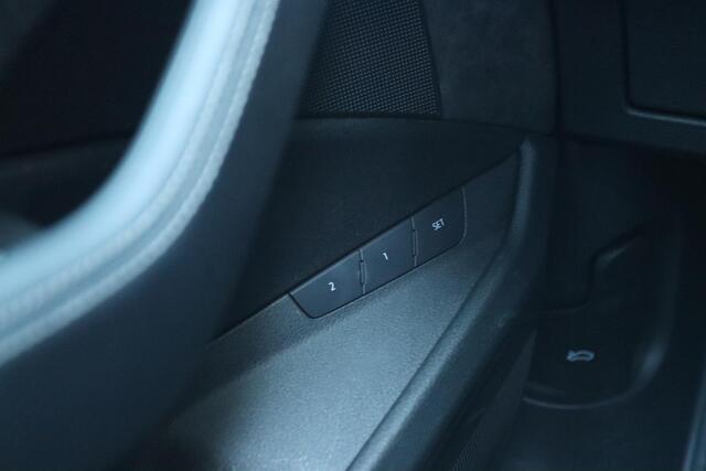Audi e-tron 50 QUATTRO LAUNCH EDITION BLACK S-LINE 71 KWH | PANO | VIRT. COCKPIT | MEMORY | LUCHTVERING | ACC | AFN. TREKHAAK