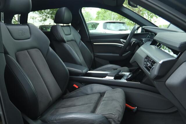 Audi e-tron 50 QUATTRO S-LINE LAUNCH EDITION BLACK | PANO | ORIG NL | AD. CRUISE | MEMORY | CARPLAY | LUCHTVERING | VIRT. COCKPIT