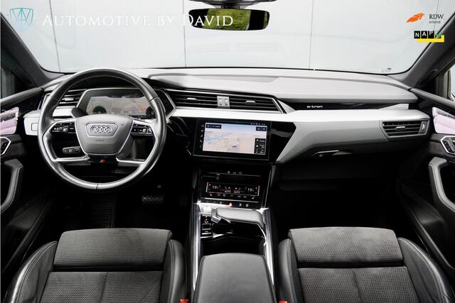 Audi e-tron 55 quattro Advanced Pro Line Plus 95 kWh / B&O / VIRTUAL MIRRORS / S-LINE INTERIEUR / PANORAMADAK / TREKHAAK / 21 INCH LMV / LUCHTVERING / CITY & TOUR