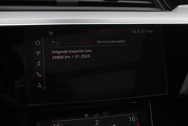 Audi e-tron Sportback 50 quattro S edition 71 kWh / Panoramadak / Camera / Luchtvering / 20'' / Leder&Alcantara / DAB / ACC / Navigatie / Stoelverwarming