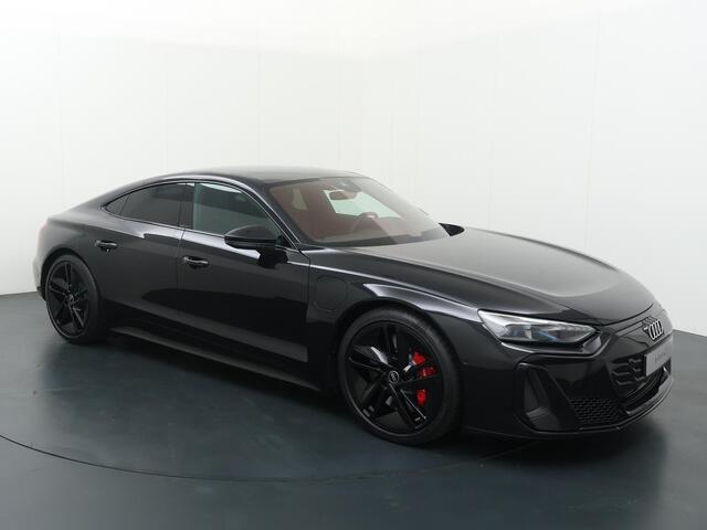 Audi e-tron S GT quattro Glazen Dak | B&O | Head-Up Display | Stoelverkoeling | Stuurverwarming | Stoelverwarming | Sfeerverlichting |