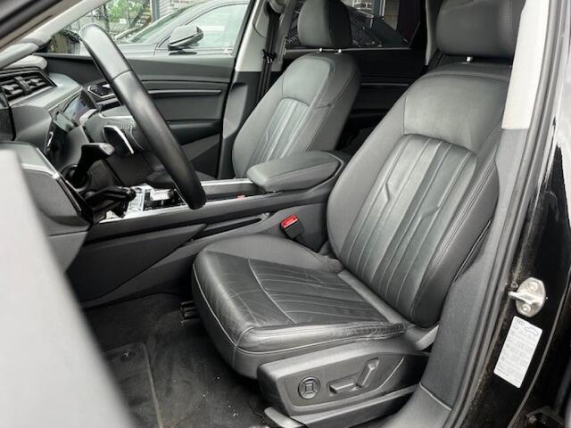 Audi e-tron E-TRON 55 Q ADV 95 kWh PRO LINE + - LEDER - AFN. TREKH.