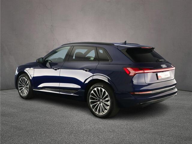 Audi e-tron e-tron 50 quattro Launch edition Vorsprung 71 kWh | Trekhaak | Pano | Matrix-Led | Memory | Tour | Headup | B&O 3D | Optiek zwart |