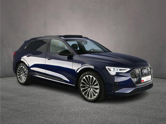 Audi e-tron e-tron 50 quattro Launch edition Vorsprung 71 kWh | Trekhaak | Pano | Matrix-Led | Memory | Tour | Headup | B&O 3D | Optiek zwart |