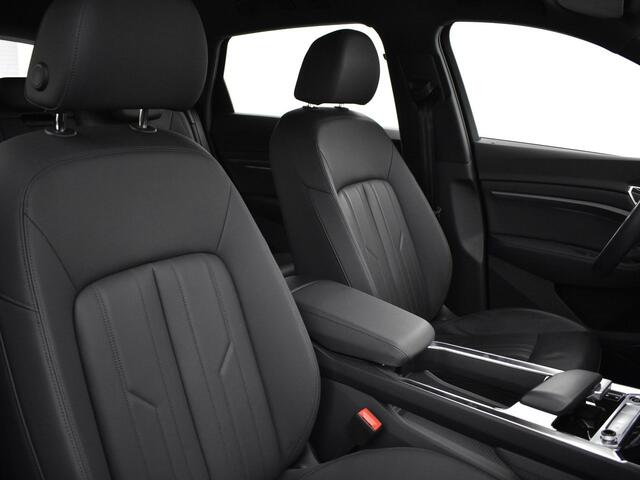 Audi e-tron 55 408pk Quattro Advanced edition Plus 95 kWh · Camera · Luchtvering · Elek. Voorstoelen · Elek. Achterklep · Apple/Android Car Play · 20'' Inch ·
