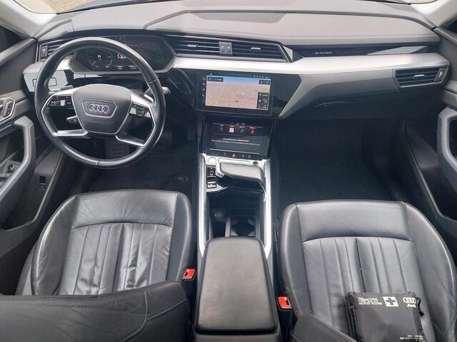 Audi e-tron 50 Quattro S Edition 71 kWh | Navigatie | Schuif-/Kanteldak | Camera |