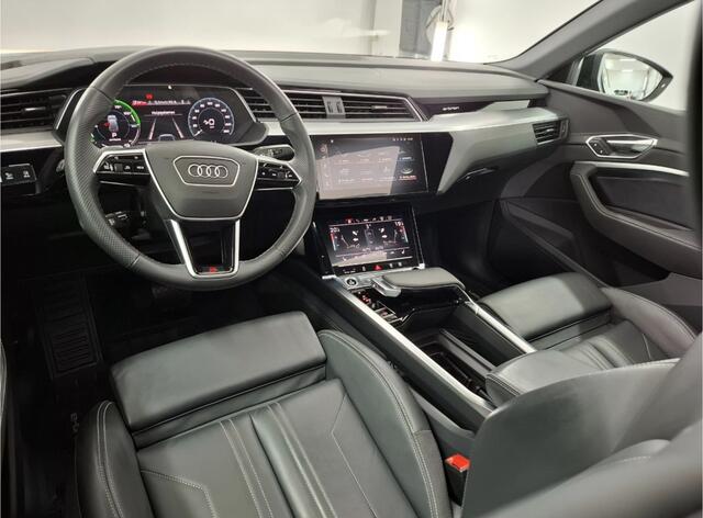Audi e-tron Sportback 55 quattro S edition 95 kWh Panoramadak / Camere / Elektrische_verstelbare_stoelen