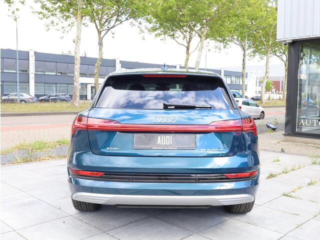 Audi e-tron 55 quattro 95 kWh 300KW | 360° | B&O | Head-up | Nightvision | Matrix LED | Elektrische kofferklep | Trekhaak |