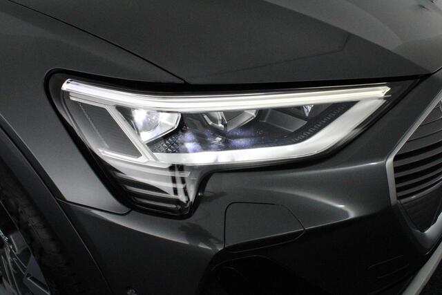Audi e-tron Sportback 55 quattro S edition 95 kWh 360 Camera ACC Panoramadak Luchtvering Stoelverwarming