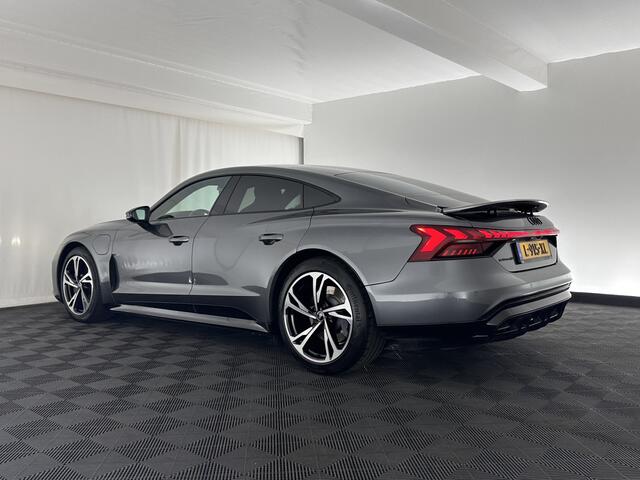Audi e-tron GT 93 kWh Quattro [ 3-Fase ] (INCL-BTW) *PANO | FULL-LED | LUXURY-LEATHER | AUDI-SOUNDSYSTEM | DIGI-COCKPIT | NAVI-FULLMAP | HEATED-SPORTSEATS | TOP-VIEW | DAB | KEYLESS | LANE-ASSIST | SHIFT-PADDLES | PRIVACY-GLASS | 20