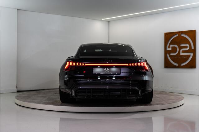 Audi e-tron GT RS 93 kWh 600PK | B&O | Pano | Carbon | Luchtvering | Matrix | VOL! 12 MND Garantie