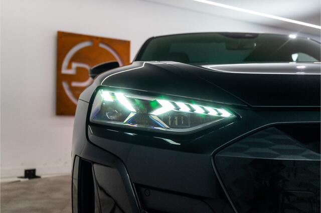 Audi e-tron GT RS 93 kWh 600PK | B&O | Pano | Luchtvering | Matrix | VOL! 12 MND Garantie