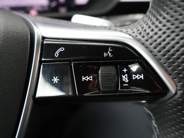 Audi e-tron S quattro 95 kWh | 503 PK | SoH 100% | Trekhaak | S Line | half lederen bekleding | Lichtmetalen velgen 20"|