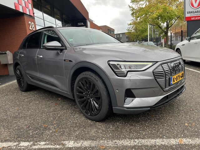 Audi e-tron e-tron 50 quattro Launch Black Edition 71 kWh - SOH 100%!! // HALF LEDER-ALCANTARA // ELEK. KLEP // VIRTUAL COCKPIT // KEYLESS // ADAPT. CRUISE //