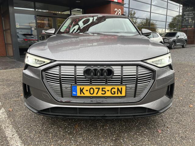 Audi e-tron e-tron 50 quattro Launch Black Edition 71 kWh - SOH 100%!! // HALF LEDER-ALCANTARA // ELEK. KLEP // VIRTUAL COCKPIT // KEYLESS // ADAPT. CRUISE //
