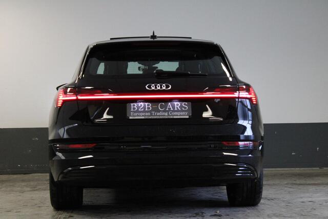 Audi e-tron e-tron 55 Quattro 95 kWh S-line - Panoramadak - LED