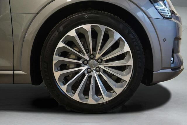 Audi e-tron 50 quattro Business edition Plus 71 kWh | Pano | B&O Audio | HUD